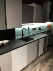 Оттенки серого на кухне